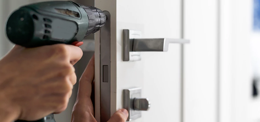 Locksmith For Lock Replacement Near Me in Calumet City, IL