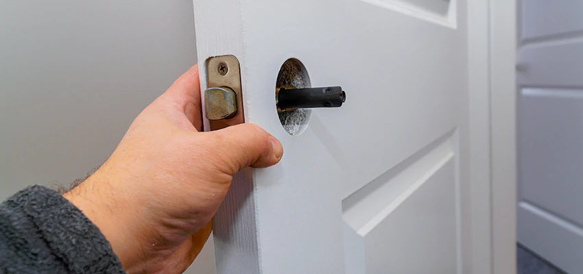 Nighttime Locksmith For Lock Repair in Calumet City, IL